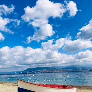 «Oggi m’innamoro del mare» – Una poesia di Silvio Perrella